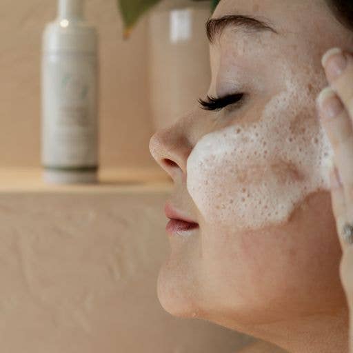 Simply Devine Lashes - Organic Eyelash Extension Cleanser