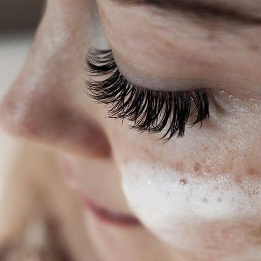Simply Devine Lashes - Organic Eyelash Extension Cleanser